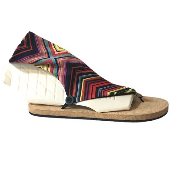 CHULA Sandals Women's Size US7 Pink Green Multicolor Mexican Striped Fabric - Picture 2 of 11